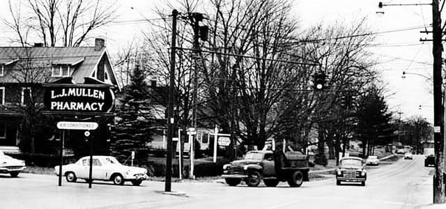 Delaware and Elsmere Ave.jpg
